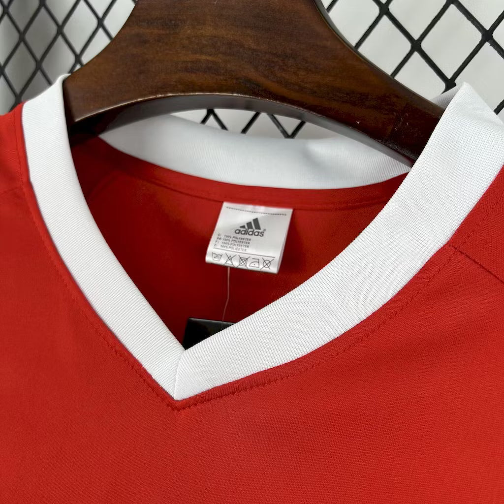 Benfica 2002 Home Jersey