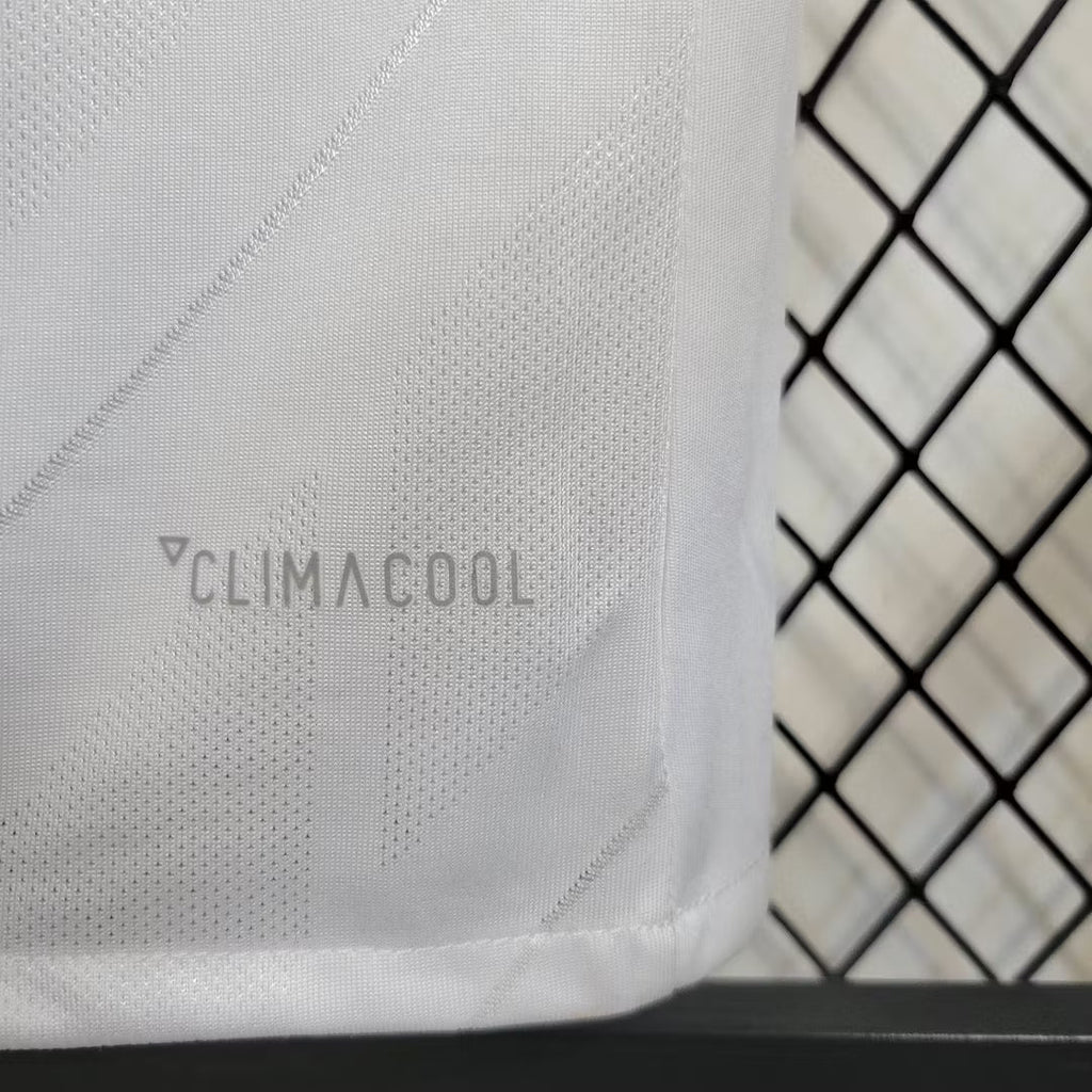 Real Madrid 2017 Home Jersey