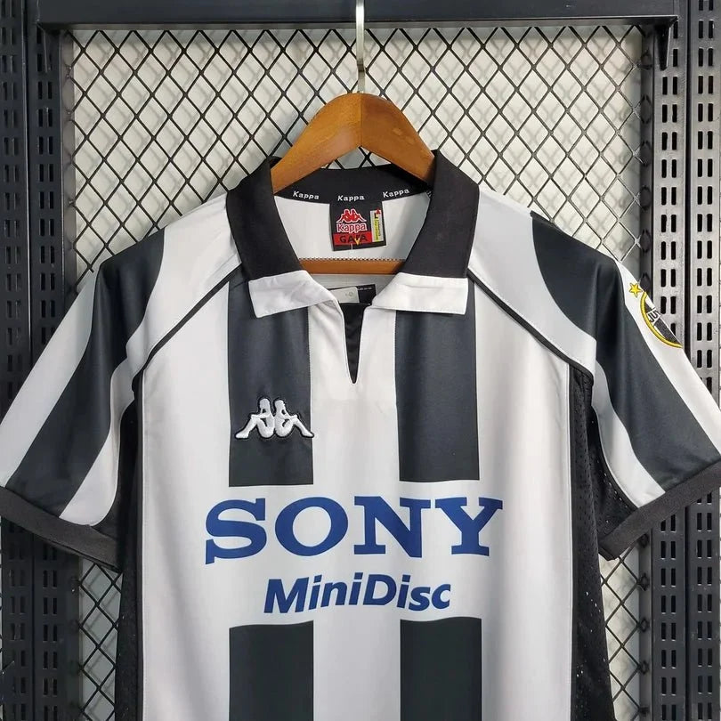 Juventus 1997 Home Jersey