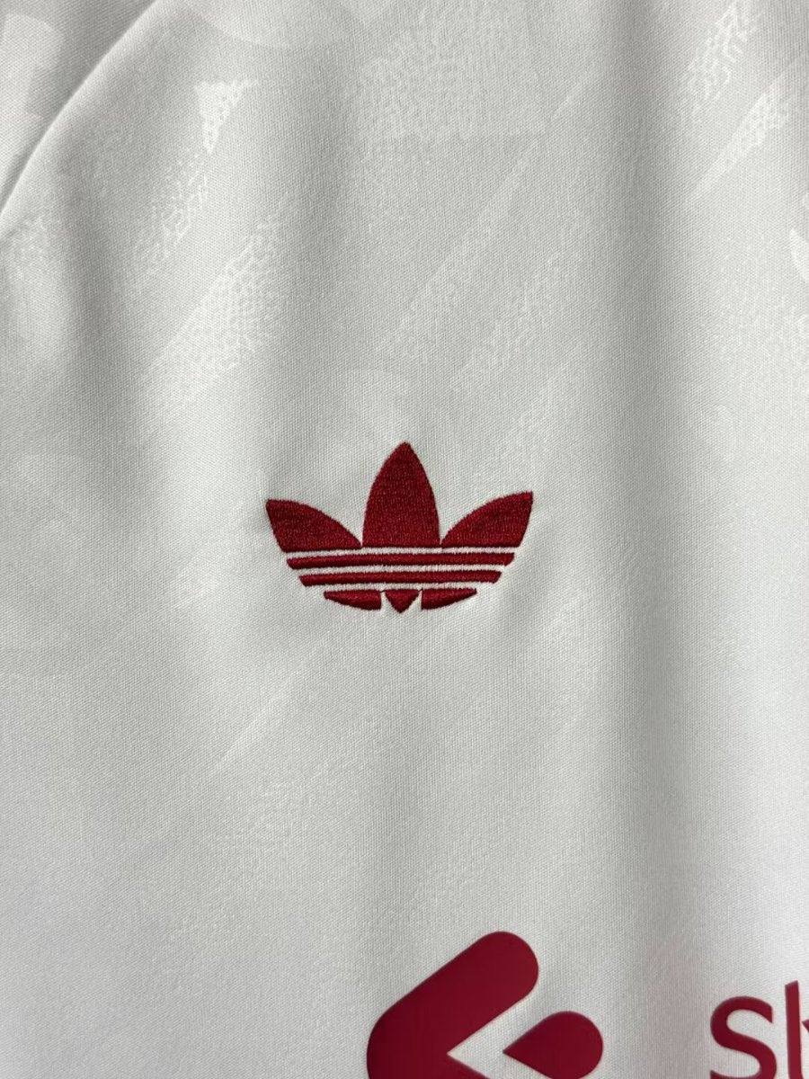 Liverpool 2026 Away Jersey