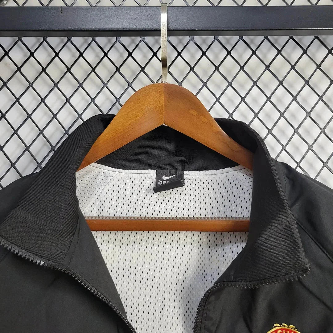 Manchester United 2025 Jacket Retro Windbreaker