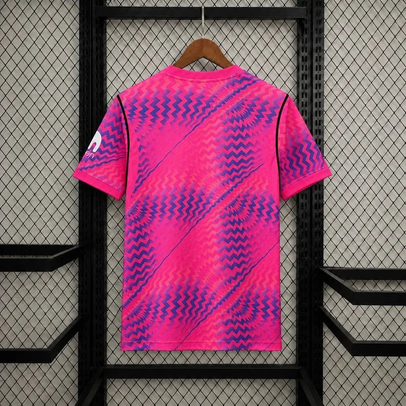 Tottenham 2026 Goalkeeper Pink Jersey
